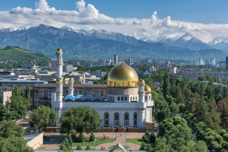 Almaty Central Mosque