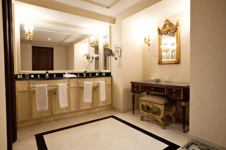 Bathroom in Presidential Suite in InterContinental Almaty