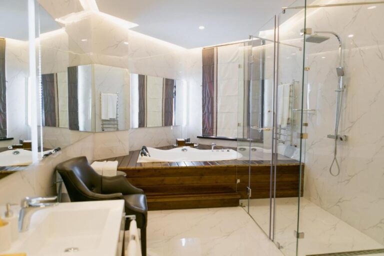 Bathroom of Presidential suite in Hotel Kazakhstan