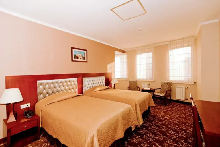 Deluxe Twin Room in Grand Voyage Almaty