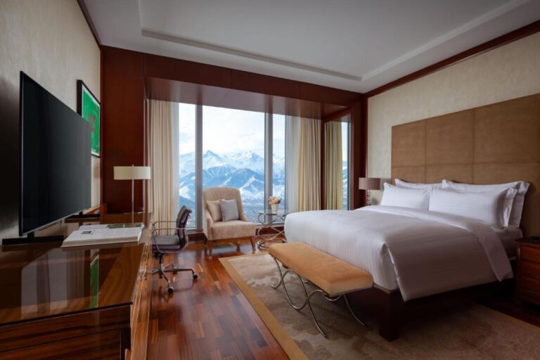 Deluxe room with Mountain view in Ritz Carlton Almaty