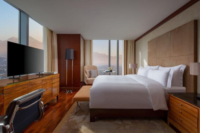 Elite Corner room with Panoramic view in Ritz Carlton Almaty