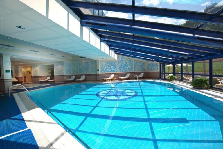 Indoor Poool in InterContinental Almaty