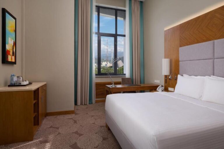 King Guest room in Hilton Almaty