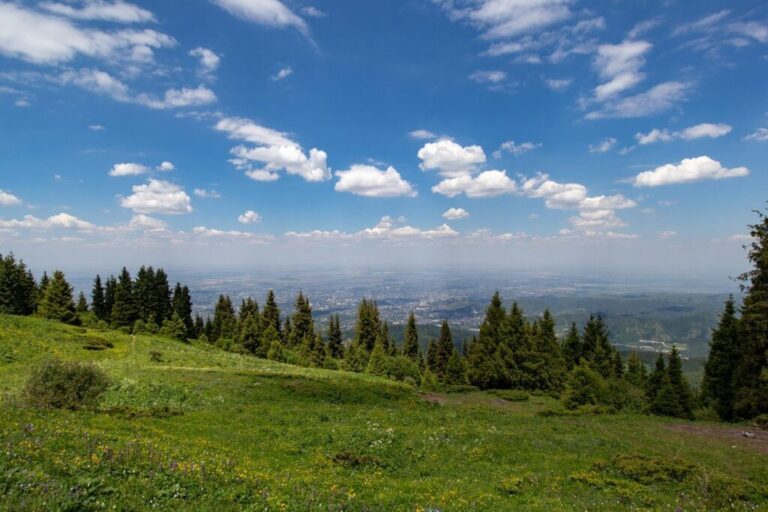 Kok-Zhailau trekking