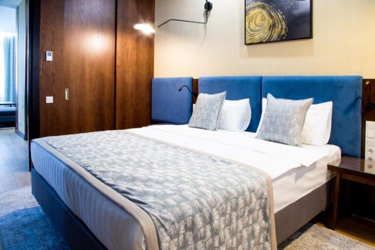 Suite in Kazzhol park Hotel