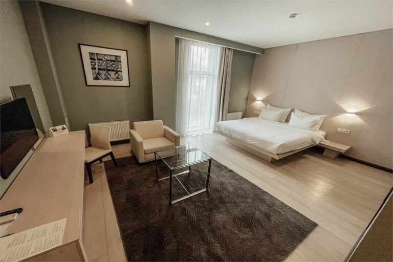 Tripple room in Resident city hotel