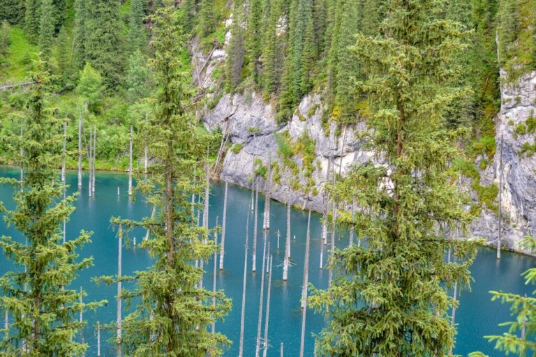 lake kaindy kazakhstan