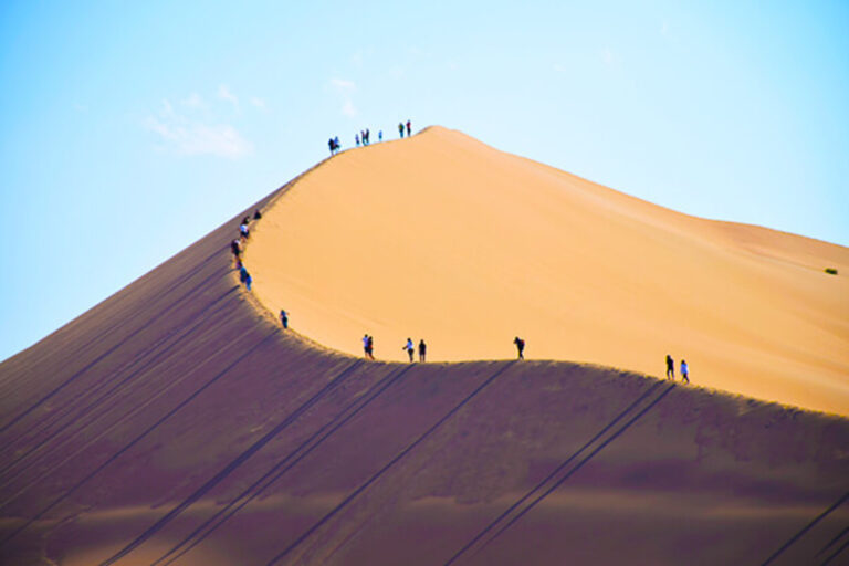 singing-dune Altyn-Emel National park