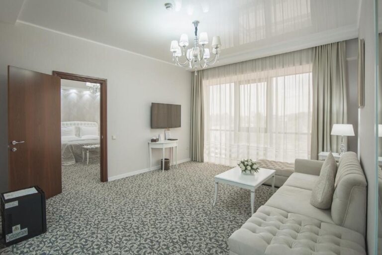 suite in Plaza hotel almaty