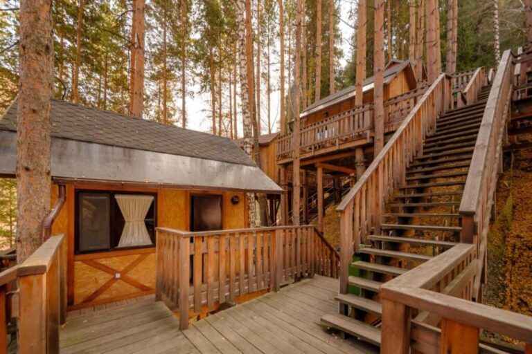 superior treehouse in Oi-Qaragai Mountain Resort